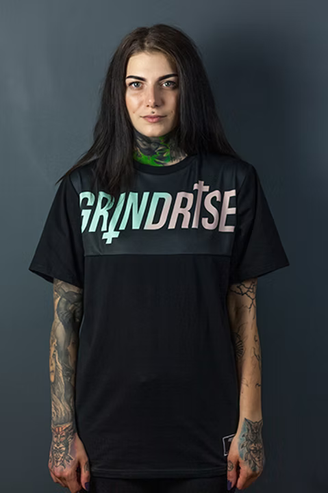 Hannya Tee