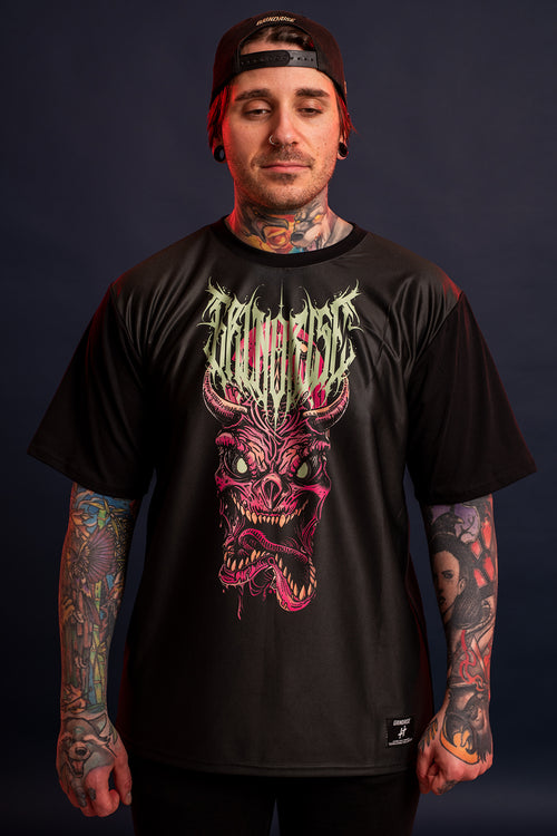 Santa Cruz Tee